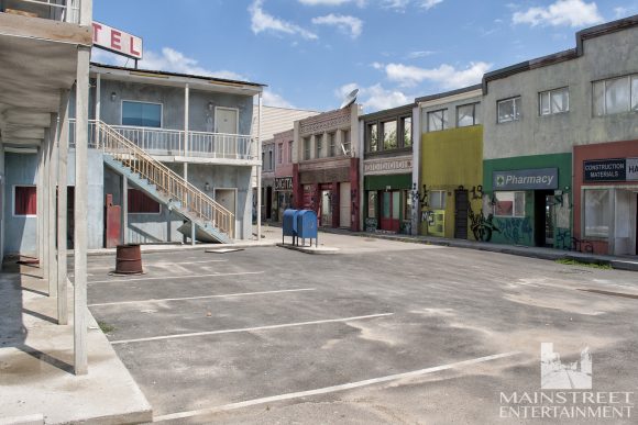 mexican motel film set