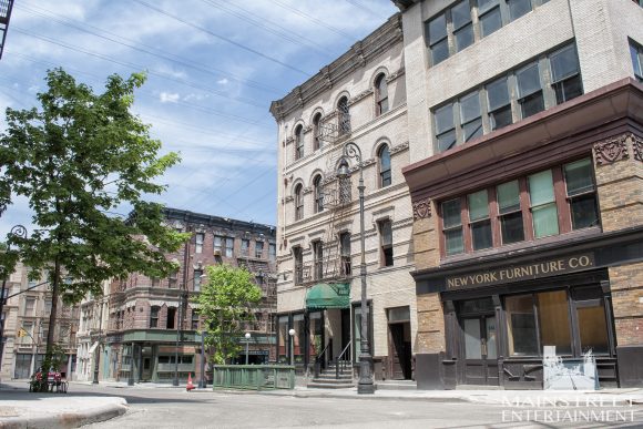 New York quarter film set