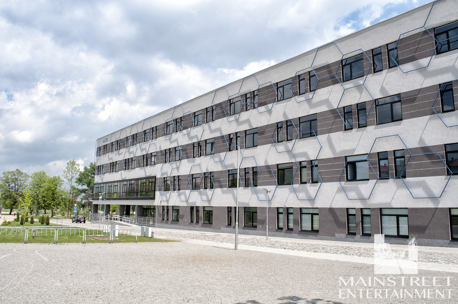 office building #22-022